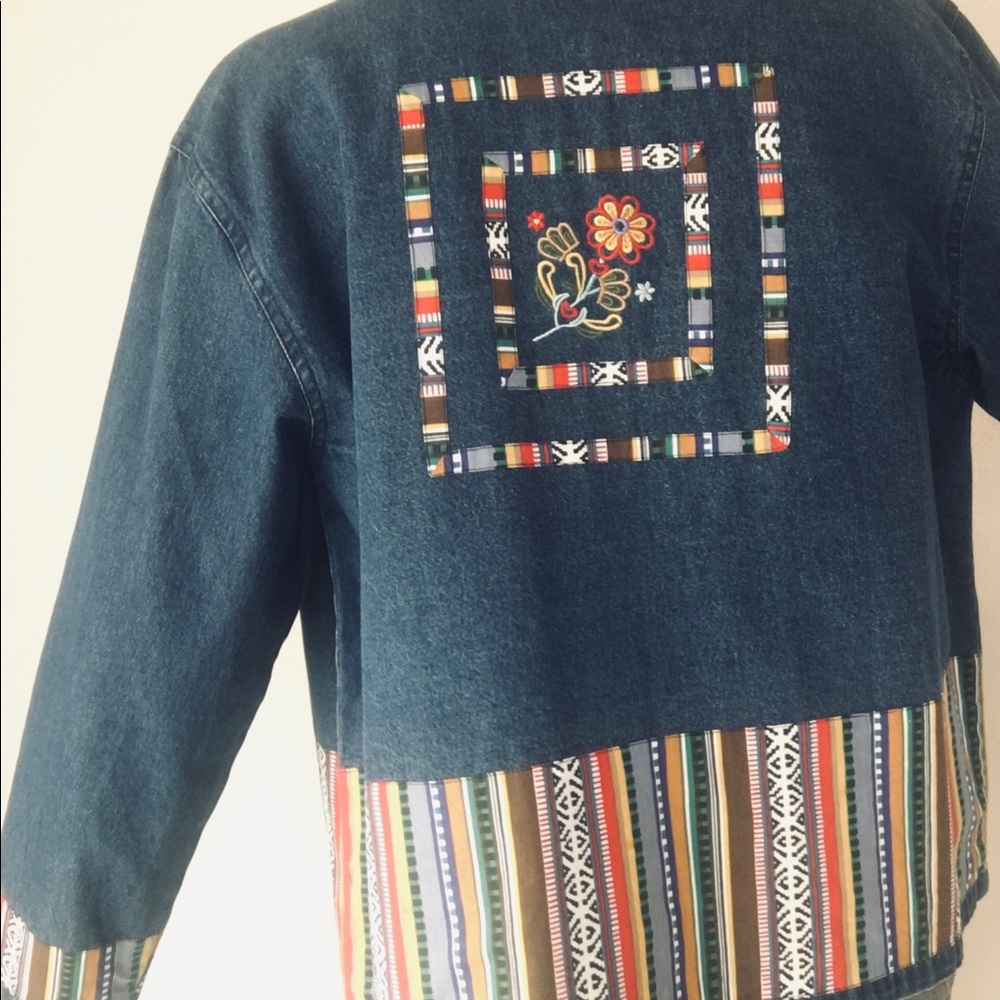 🦊VTG button down soft denim boho jacket - Picture 2 of 11